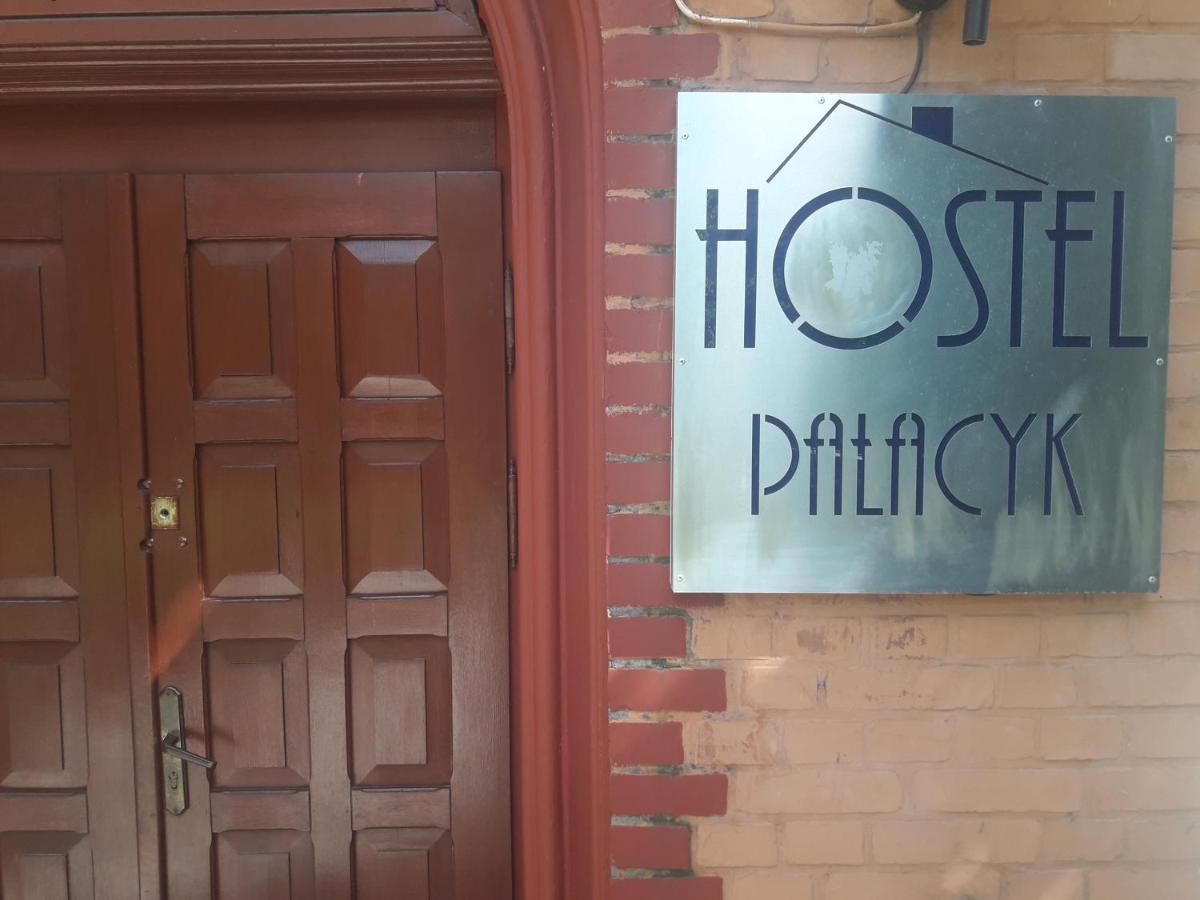 Hostel Palacyk Bydgoszcz Bagian luar foto